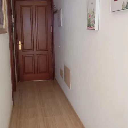 In The Center Near To The Apartment